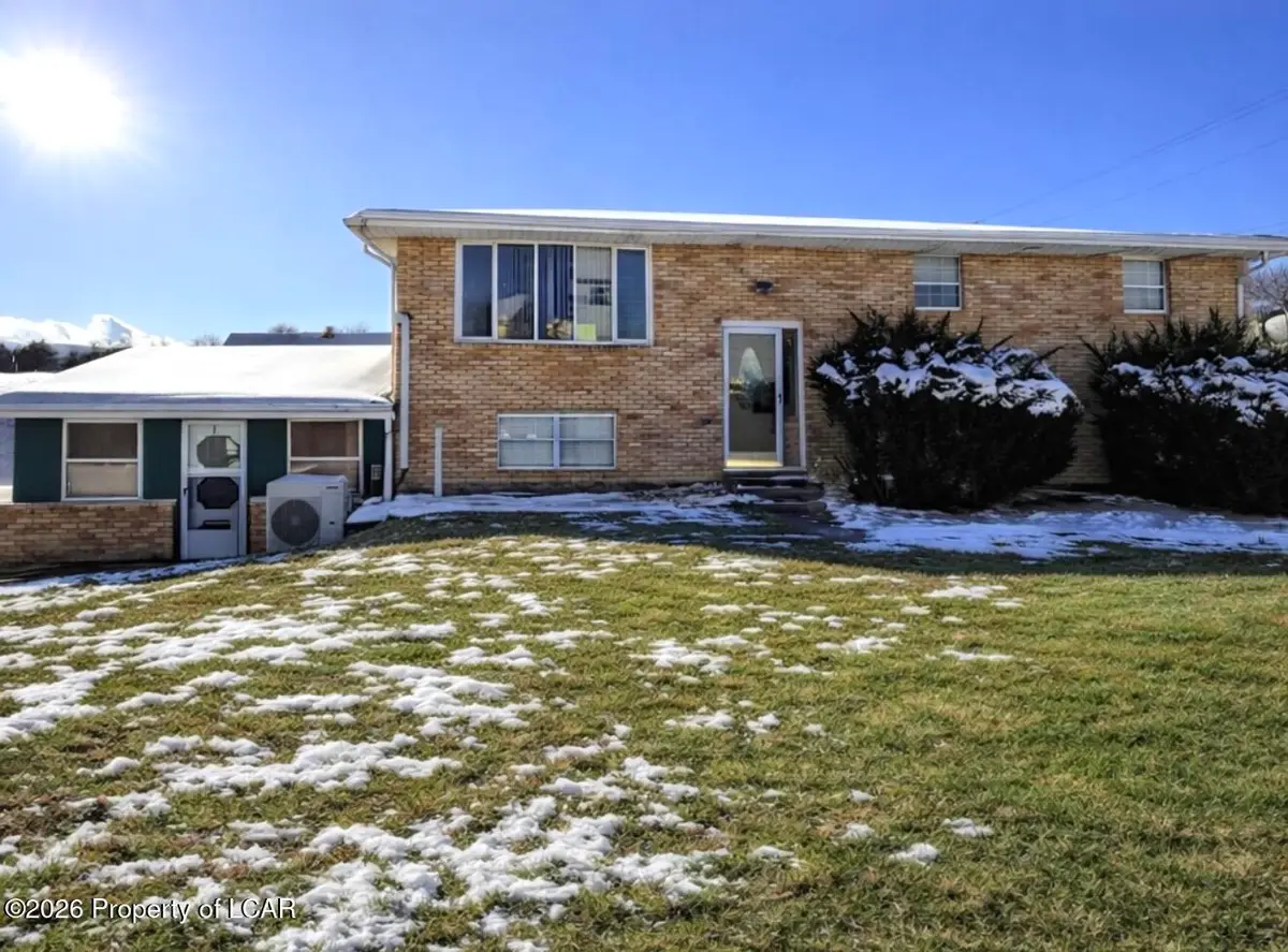 321 W Union Street, Nanticoke, PA 18634 - #1