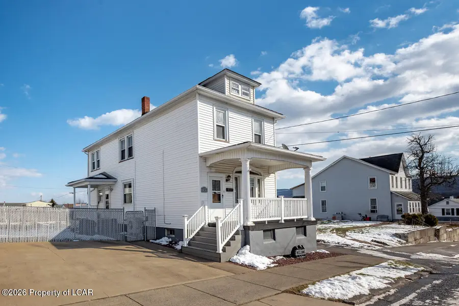 719 S Prospect Street, Nanticoke, PA 18634 - Image #2