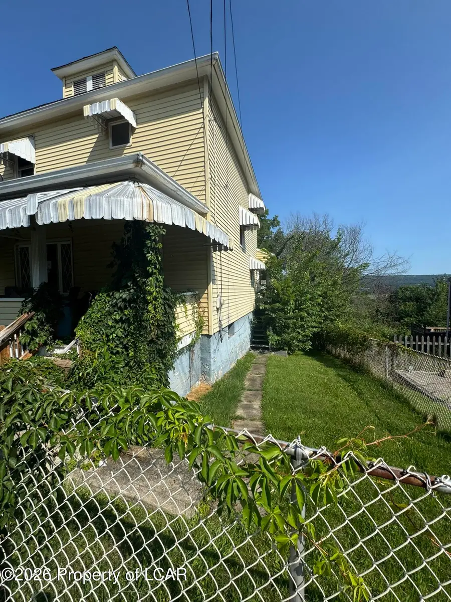 17 Pulaski Street, Hanover, PA 18706 - #3