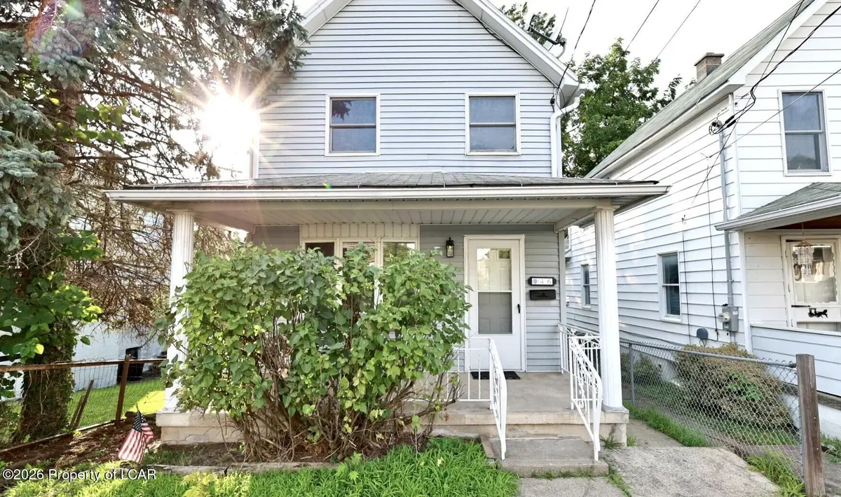 46 Walnut Street, Georgetown, PA 18702 - #1