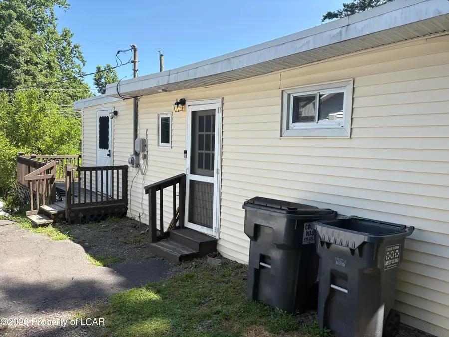 101 Woodlawn Avenue, Harveys Lake, PA 18618 - #2
