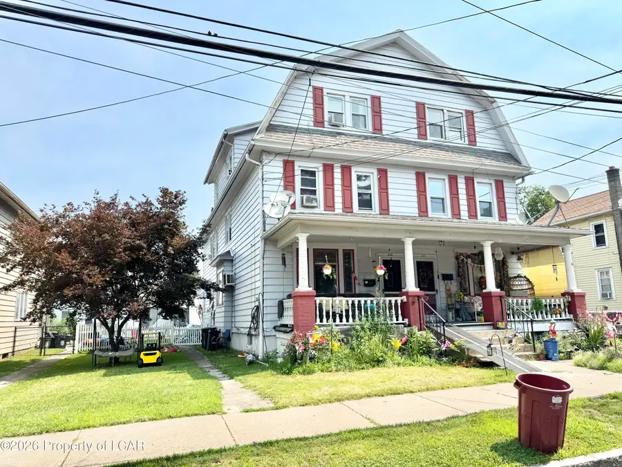 208 Thomas Street, Wilkes Barre, PA 18705 - #2