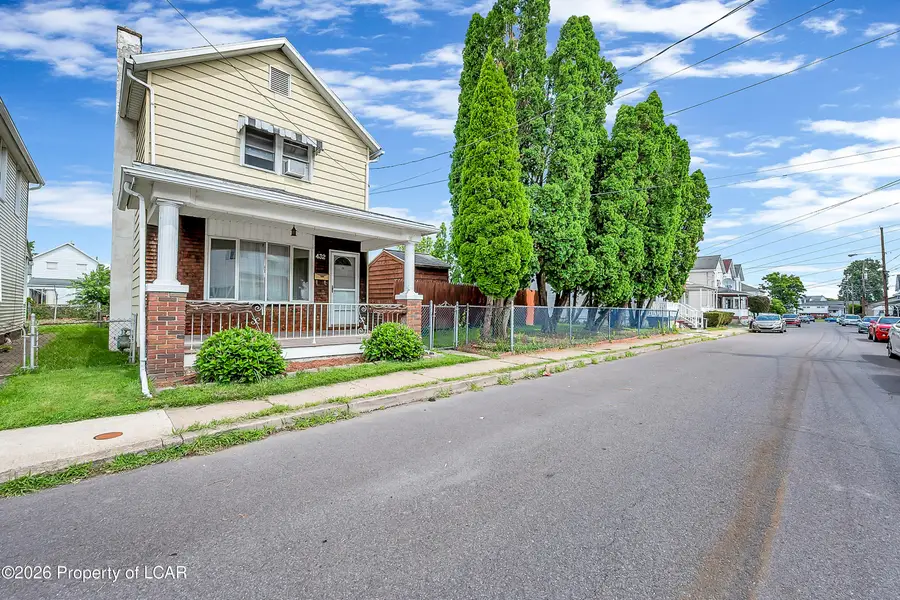 432 Wyoming Street, Hanover, PA 18706 - #3