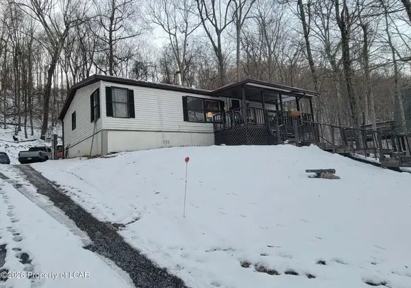 1166 Woodhaven Drive, White Haven, PA 18661