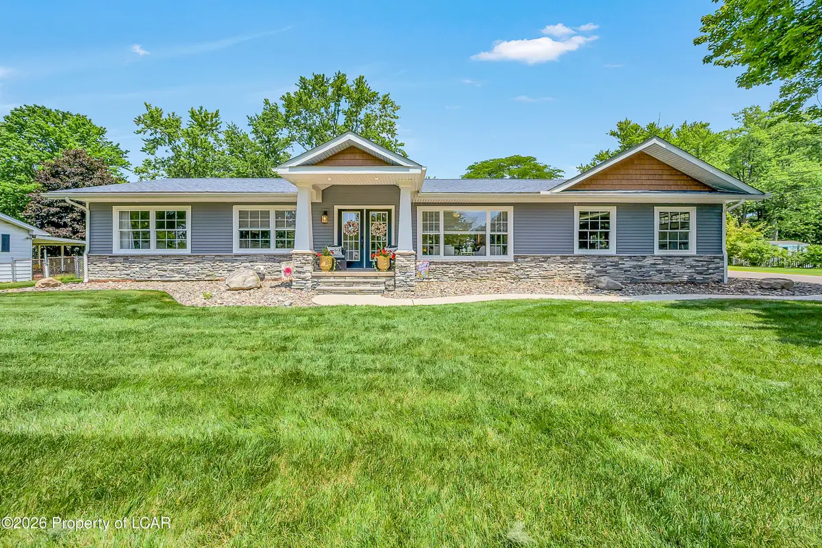 16 Garden Avenue, Mountain Top, PA 18707 - #1