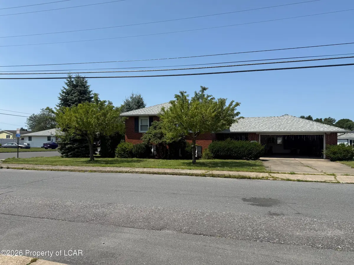 845 17th Street, Hazleton, PA 18201 - #1