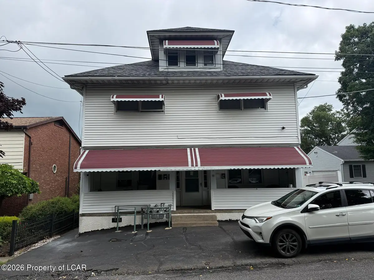 9-11 14th Street, Hazleton, PA 18201 - #1
