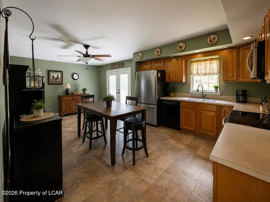 31 Park Avenue, Nesquehoning, PA 18240 - #3
