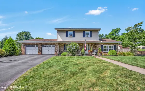 6 Dogwood Drive, Wilkes-Barre, PA 18702