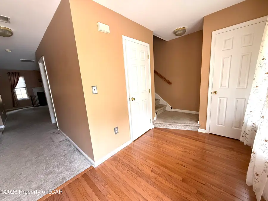 110 Fox Hollow Drive, Drums, PA 18222 - #2