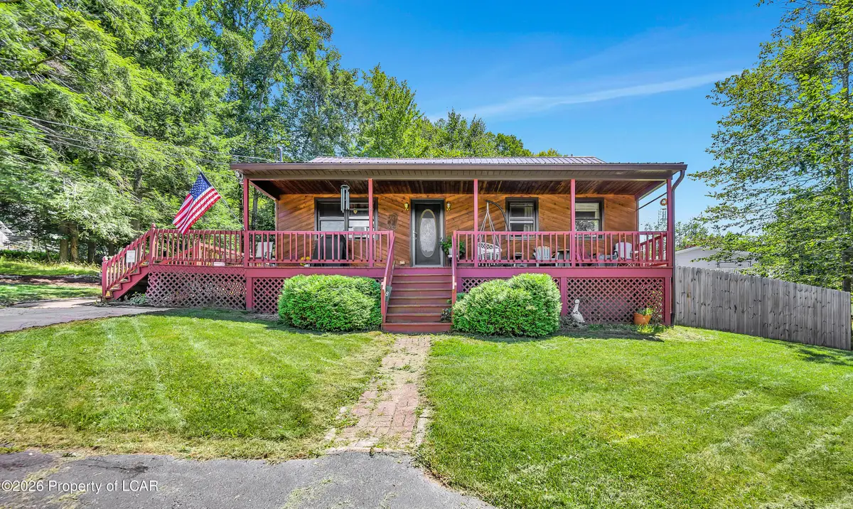 8 Lincoln Street, Harveys Lake, PA 18618 - #1