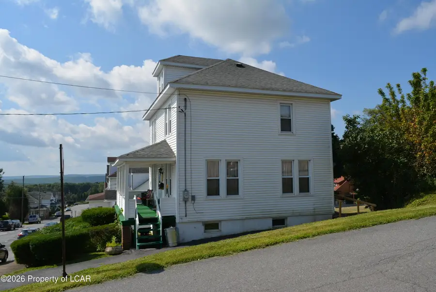 536 Hemlock Street, Freeland, PA 18224 - #3
