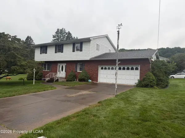 28 White Rock Terrace, Courtdale, PA 18704
