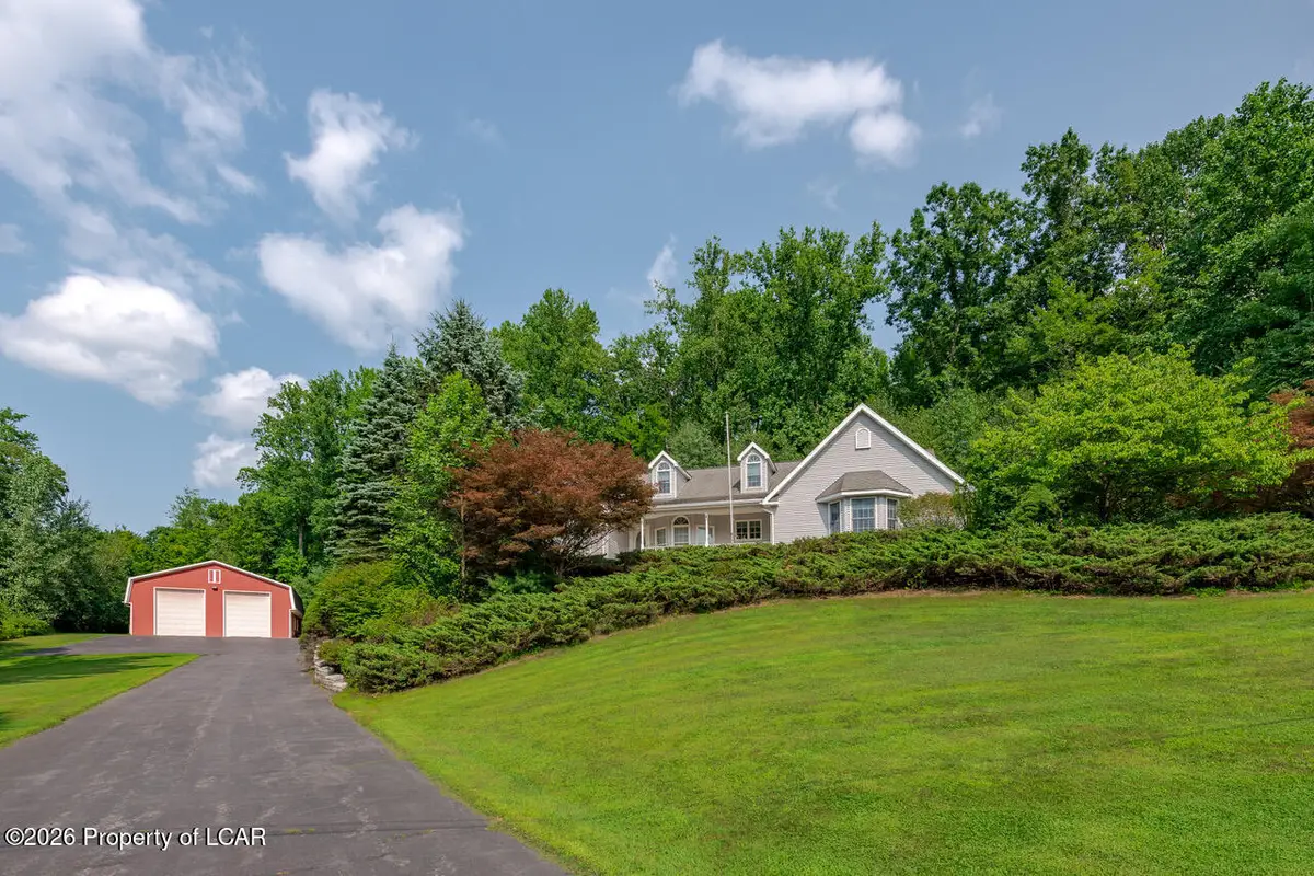 119 Midland Drive, Dallas, PA 18612 - #1