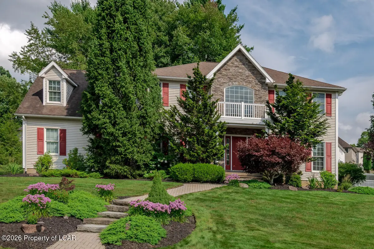 215 Woodbine Road, Shavertown, PA 18708 - #1