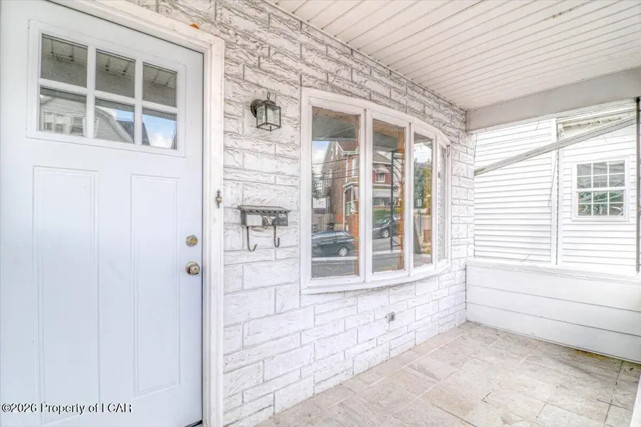 628 Wyoming Street, Hazleton, PA 18201 - #3