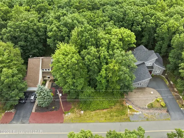 15 Southern Hills Court, Hazle Twp, PA 18202