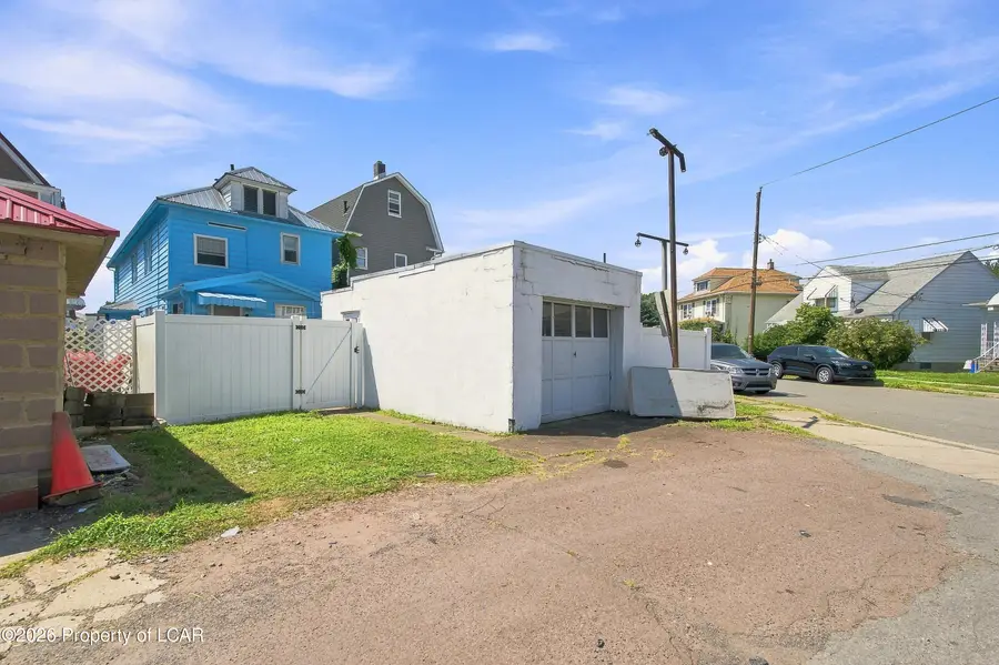 243 End Road, Hanover, PA 18706 - #3