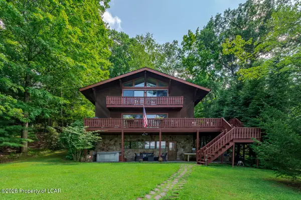 342 Four Seasons Drive, Drums, PA 18222