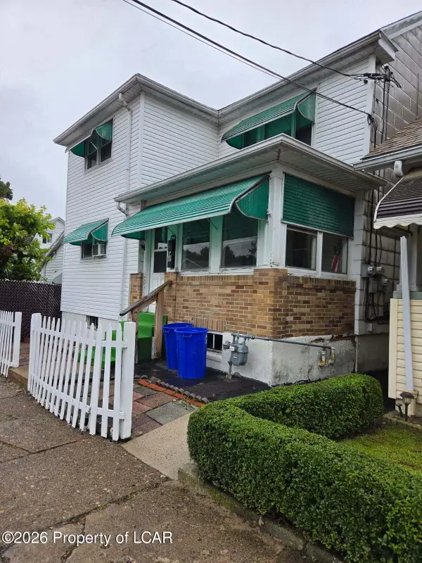 733 Peace Street, Hazleton, PA 18201