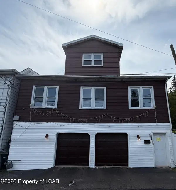 704 1st Street, Hazleton, PA 18201