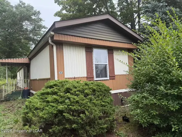 303 Gate Drive, Hazle Twp, PA 18202