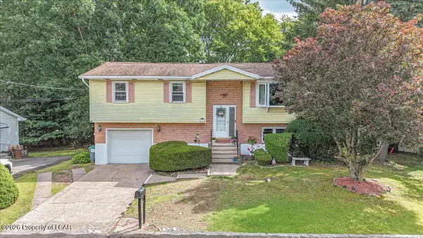 1037 Meade Court, Hazle Twp, PA 18202