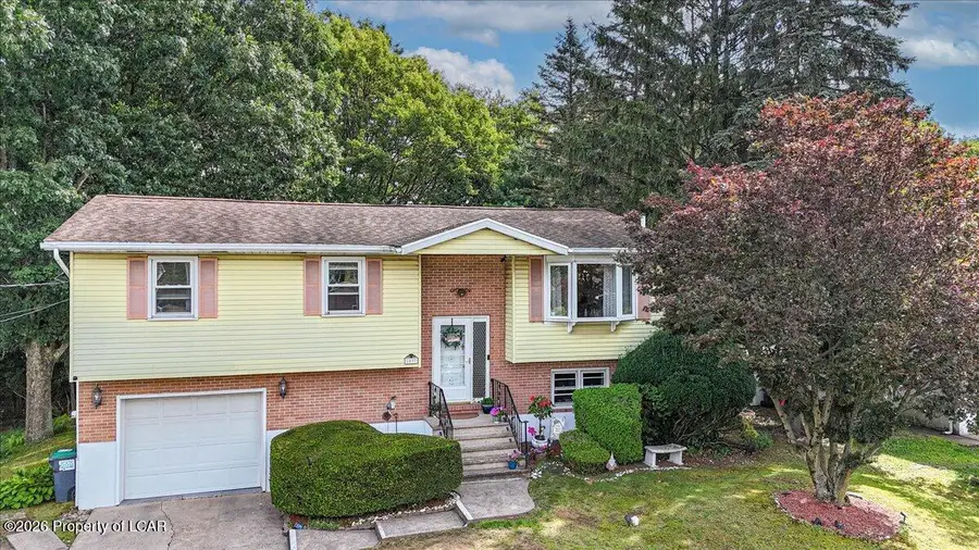 1037 Meade Court, Hazle, PA 18202 - #2