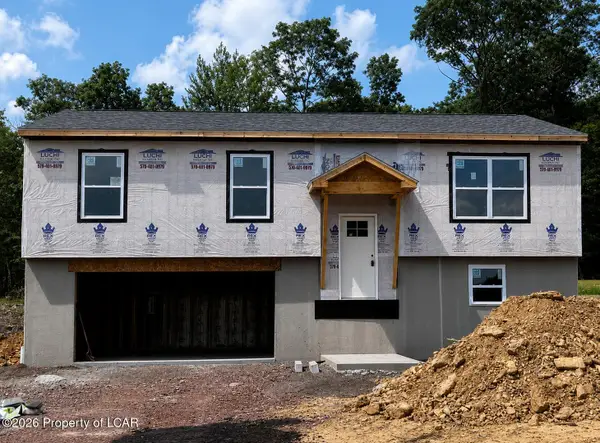 409 Cedar Drive, Drums, PA 18222