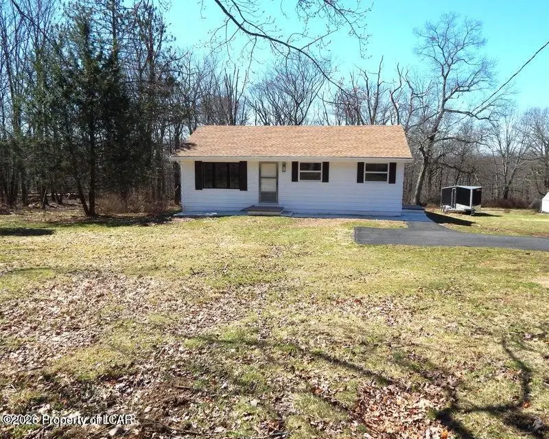 439 Woodlawn Avenue, Mountain Top, PA 18707 - #2