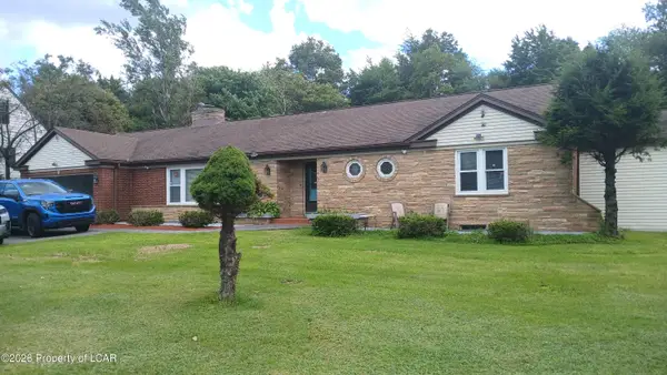 1902 Broad Street, Beaver Meadows, PA 18216