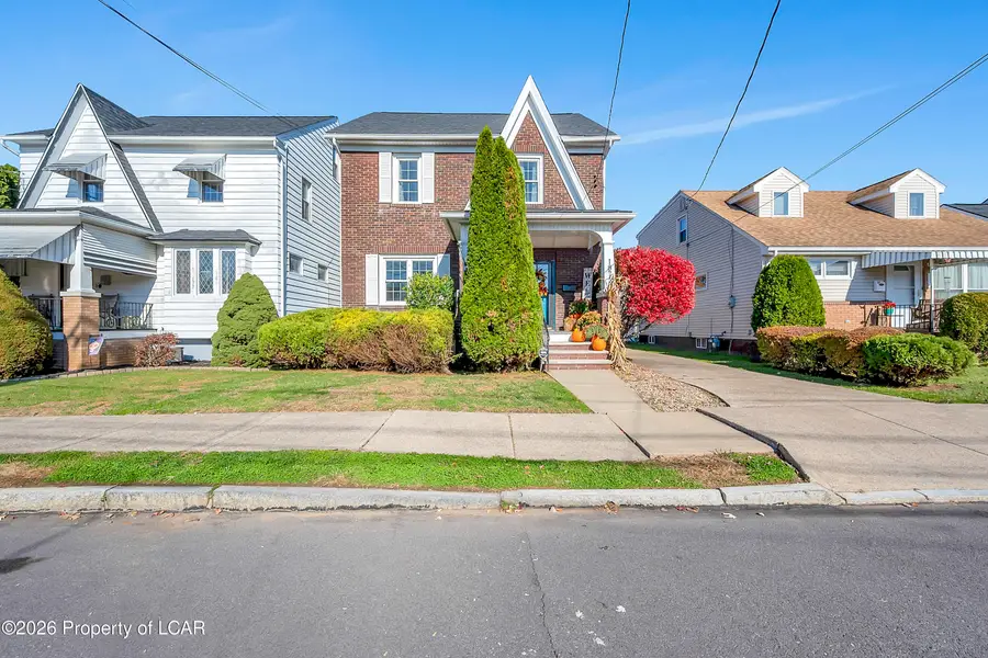 187 New Elizabeth Street, Wilkes Barre, PA 18702 - #2