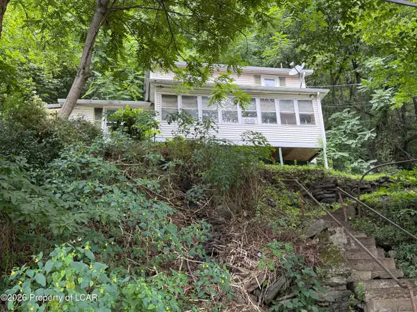 1459 Main Street, Plymouth, PA 18651