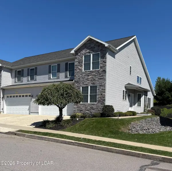 63 Grandview Drive, Pittston, PA 18640