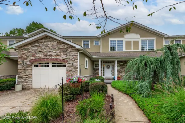 11 Insignia Drive, Jenkins Township, PA 18640