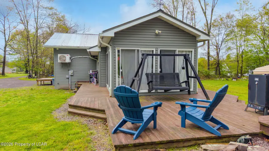 1425 Meeker Road, Dallas, PA 18612 - #3