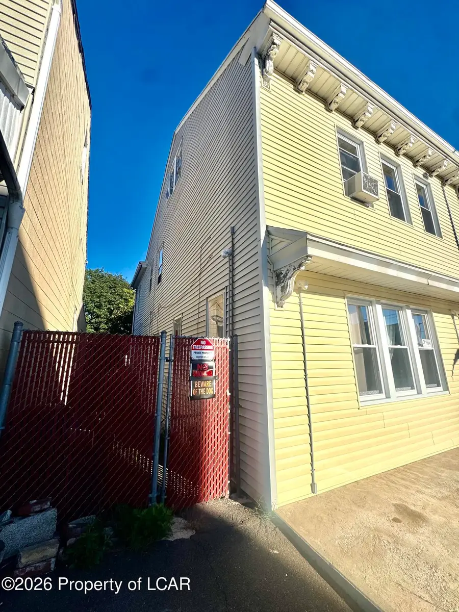 108 Wyoming Street, Hazleton, PA 18201 - #2