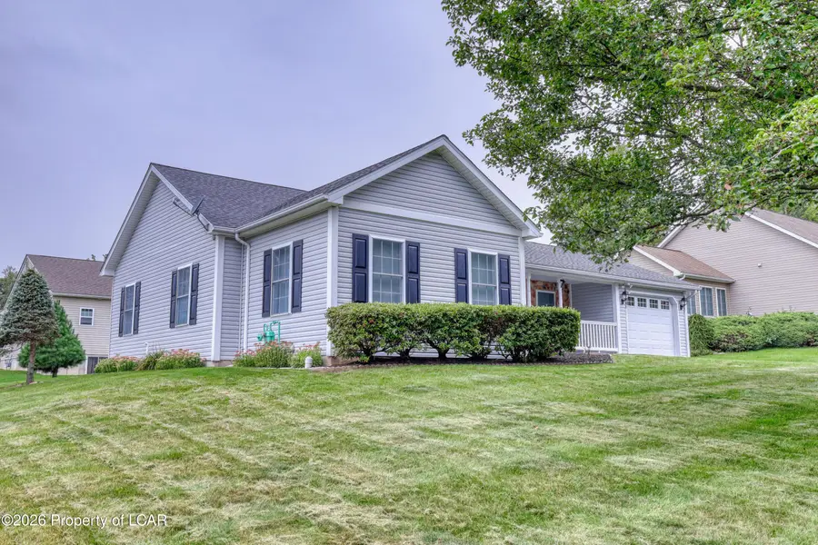 304 Golden Oaks Drive, White Haven, PA 18661 - #3