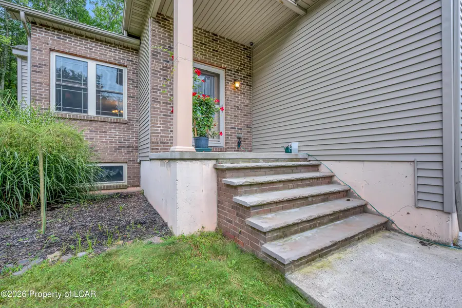 104 Buck Ridge Drive, Drums, PA 18222 - #2