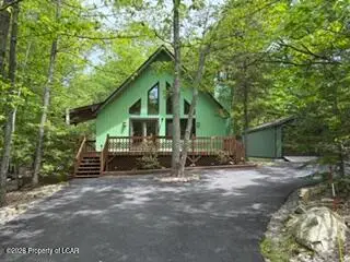 5 Fir Lane, Gouldsboro, PA 18424