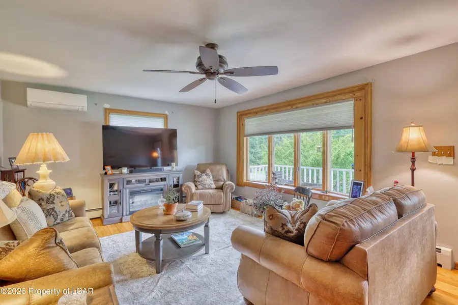 611 Saint Johns Road, Wapwallopen, PA 18660 - #3