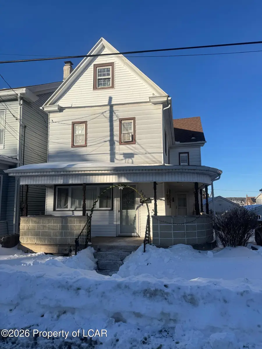 325 E Elm Street, Hazleton, PA 18201 - Image #3
