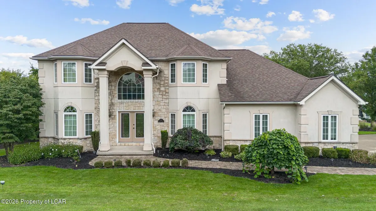 141 Wynchurch Circle, Pittston, PA 18640 - #1
