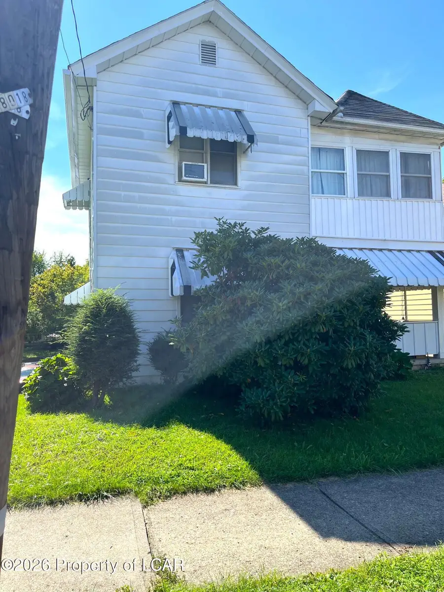 432 Hanover Street, Nanticoke, PA 18634 - #2