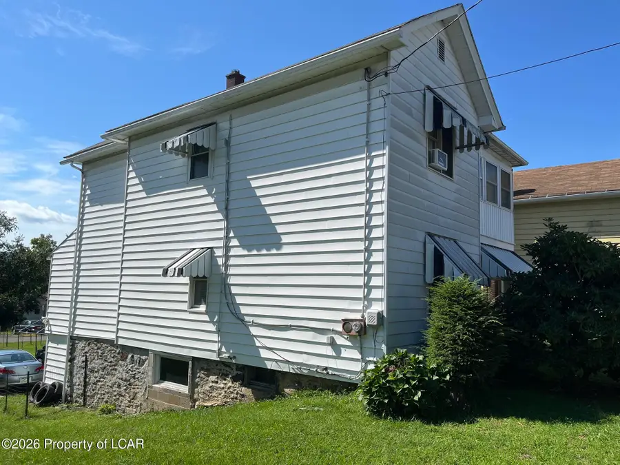 432 Hanover Street, Nanticoke, PA 18634 - #3