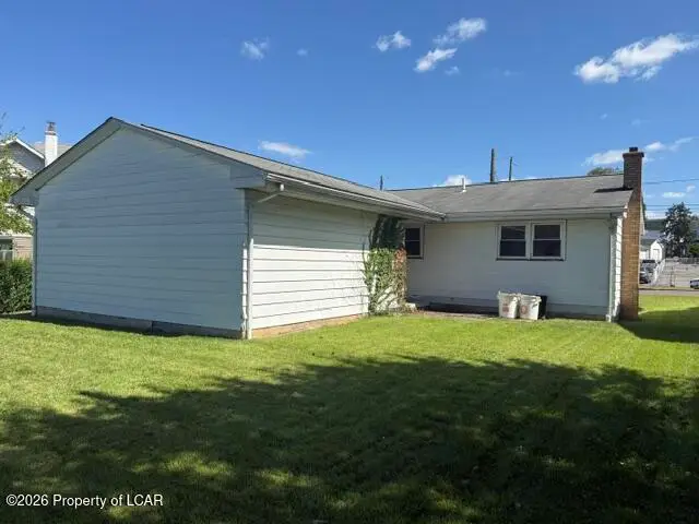 33 Hillside Street, Wilkes Barre, PA 18702 - #3