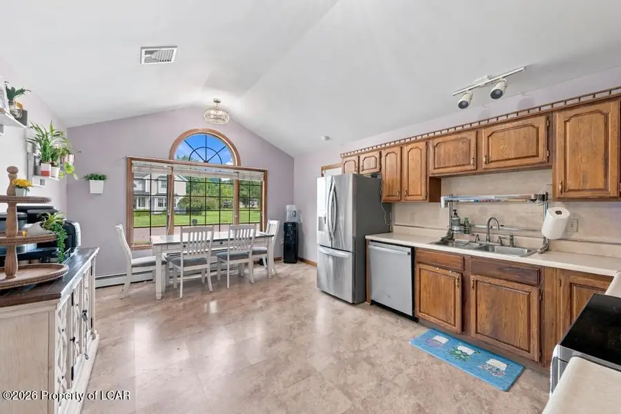 8 Sonny Road, Berwick, PA 18603 - #3