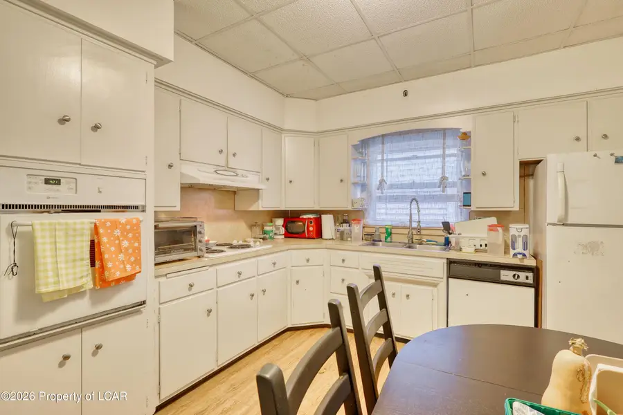 34 Madison Street, Wilkes Barre, PA 18702 - #3