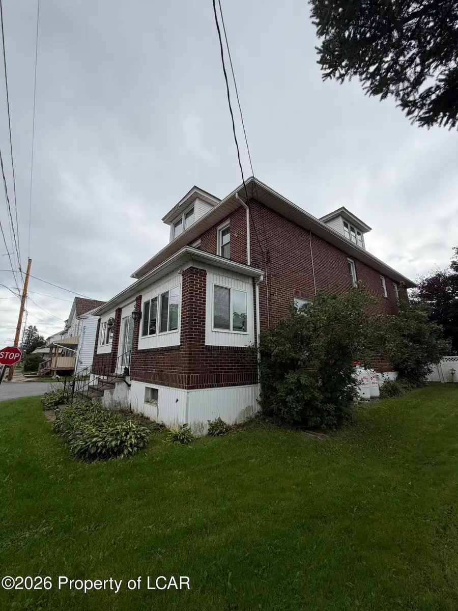 6 Maple Street, Tresckow, PA 18254 - #2