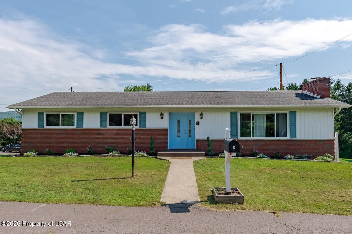 8 Hillside Road, Sugarloaf, PA 18249 - #1